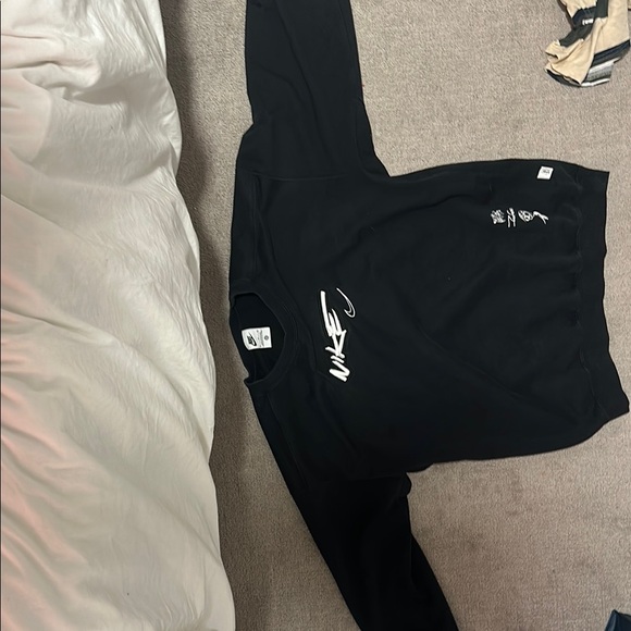 Nike Black Long Sleeve Shirt - Picture 1 of 1